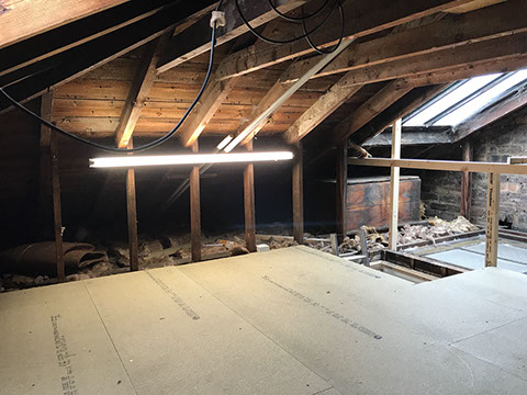 R & D Loft Ladders are a family run business covering Glasgow, Edinburgh and all areas of Scotland