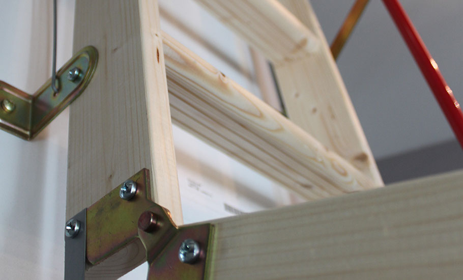 R & D Loft Ladders are a family run business covering Glasgow, Edinburgh and all areas of Scotland